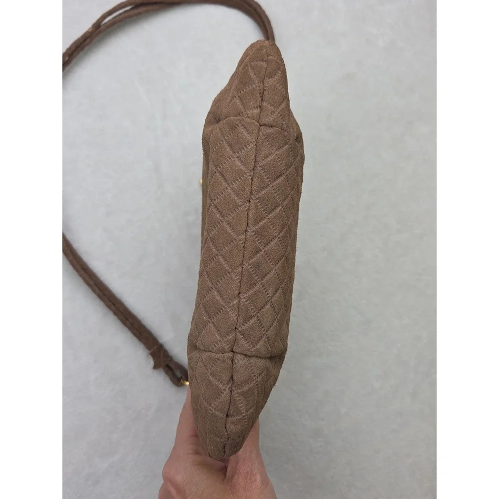 Vintage Ruth Saltz BROWN SUEDE Cougar Hinge Shoulder EVENING BAG Purse Tan Quilt
